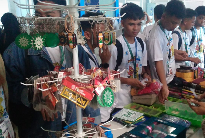 Skala Nasional, 100 UMKM Seluruh Indonesia Unjuk Gigi di OlympicAD VIII Makassar